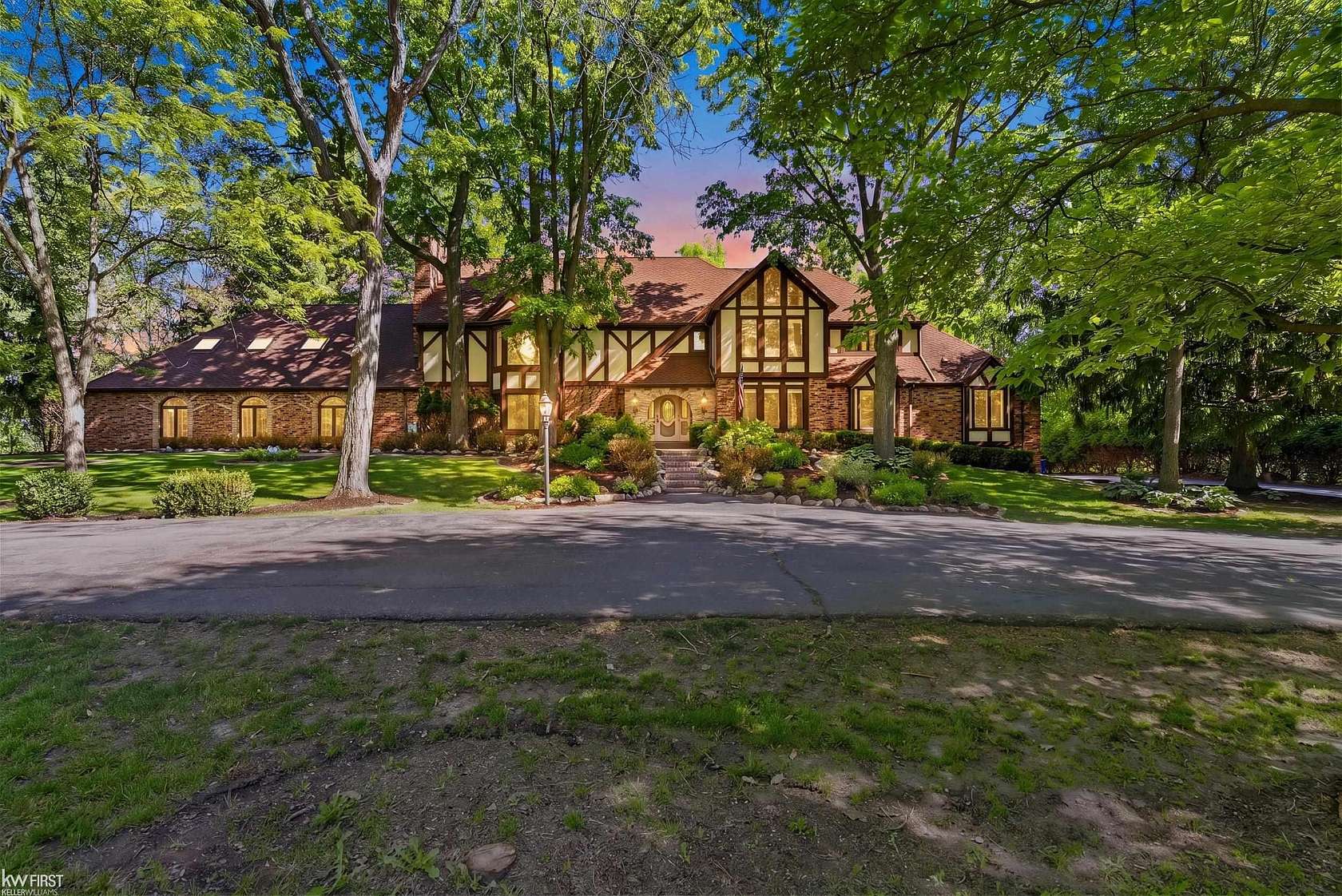 13.3 Acres of Recreational Land with Home for Sale in Grand Blanc, Michigan