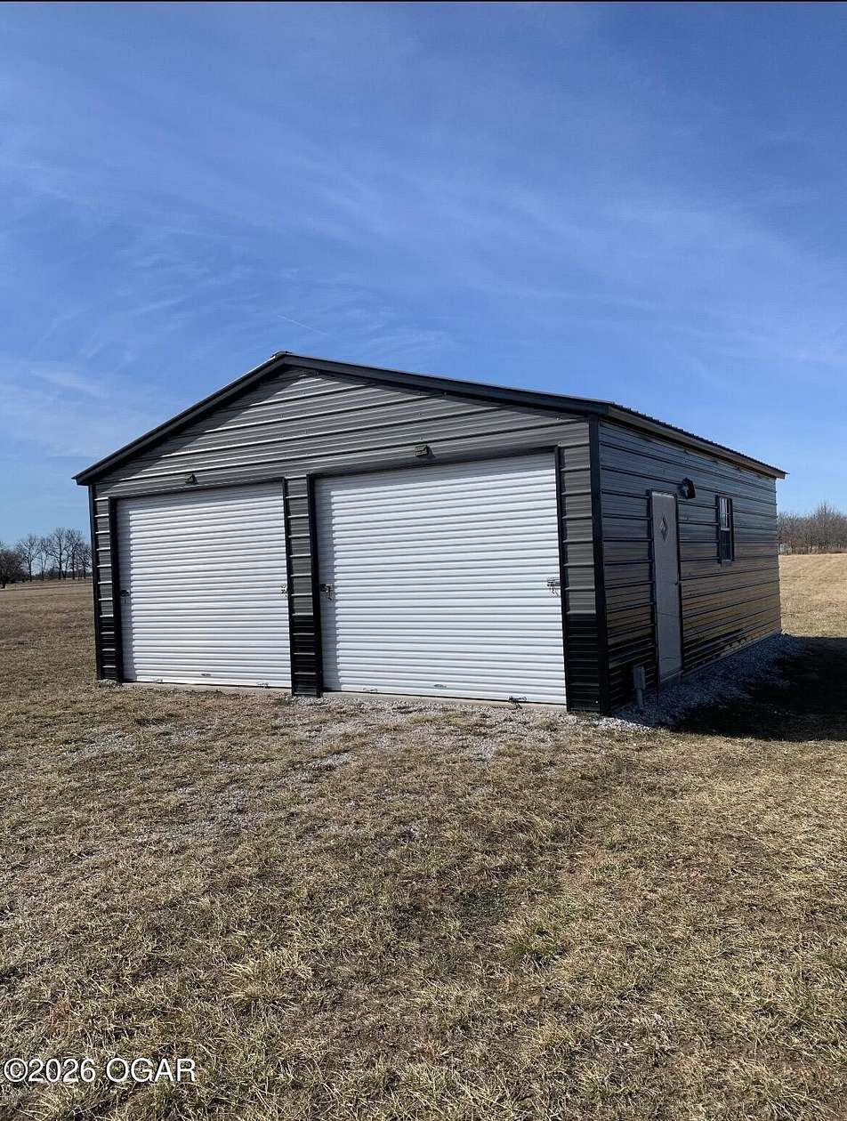 4 Acres of Residential Land for Sale in Carthage, Missouri
