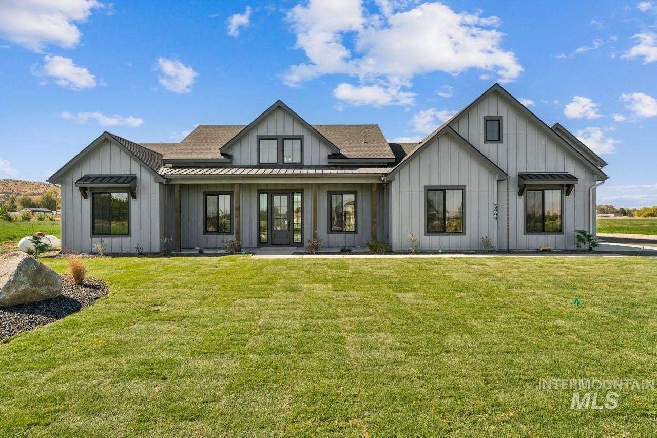 5 Acres of Land with Home for Sale in Emmett, Idaho