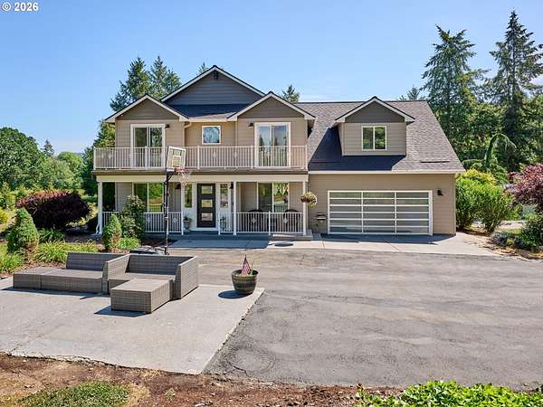 4.16 Acres of Land with Home for Sale in Molalla, Oregon