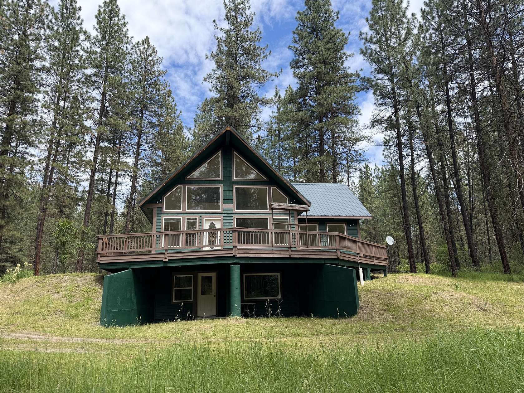 6.2 Acres of Land with Home for Sale in Northport, Washington