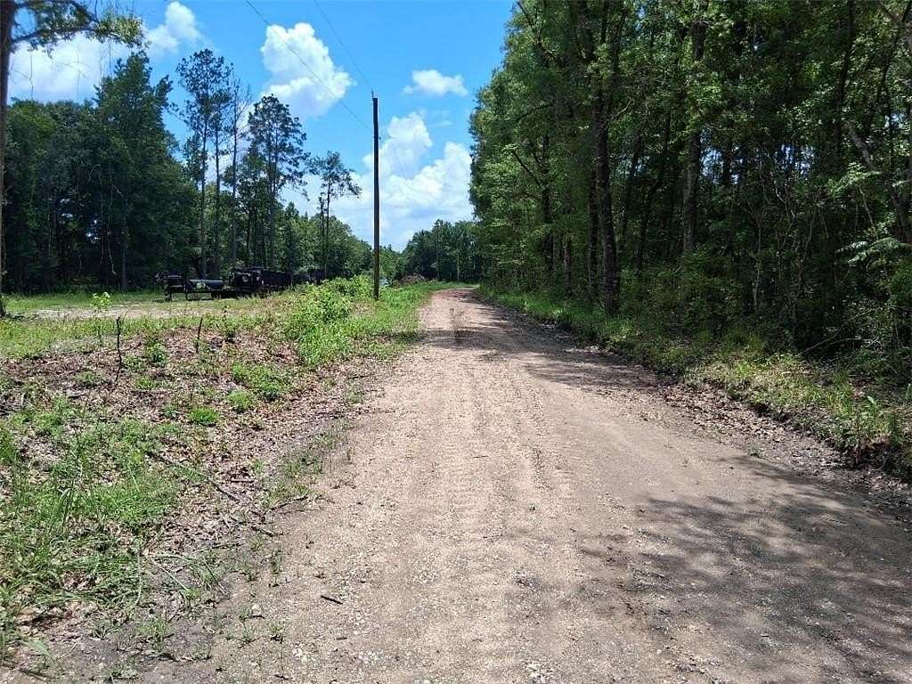 1.15 Acres of Residential Land for Sale in Axis, Alabama