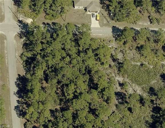 0.25 Acres of Residential Land for Sale in Lehigh Acres, Florida