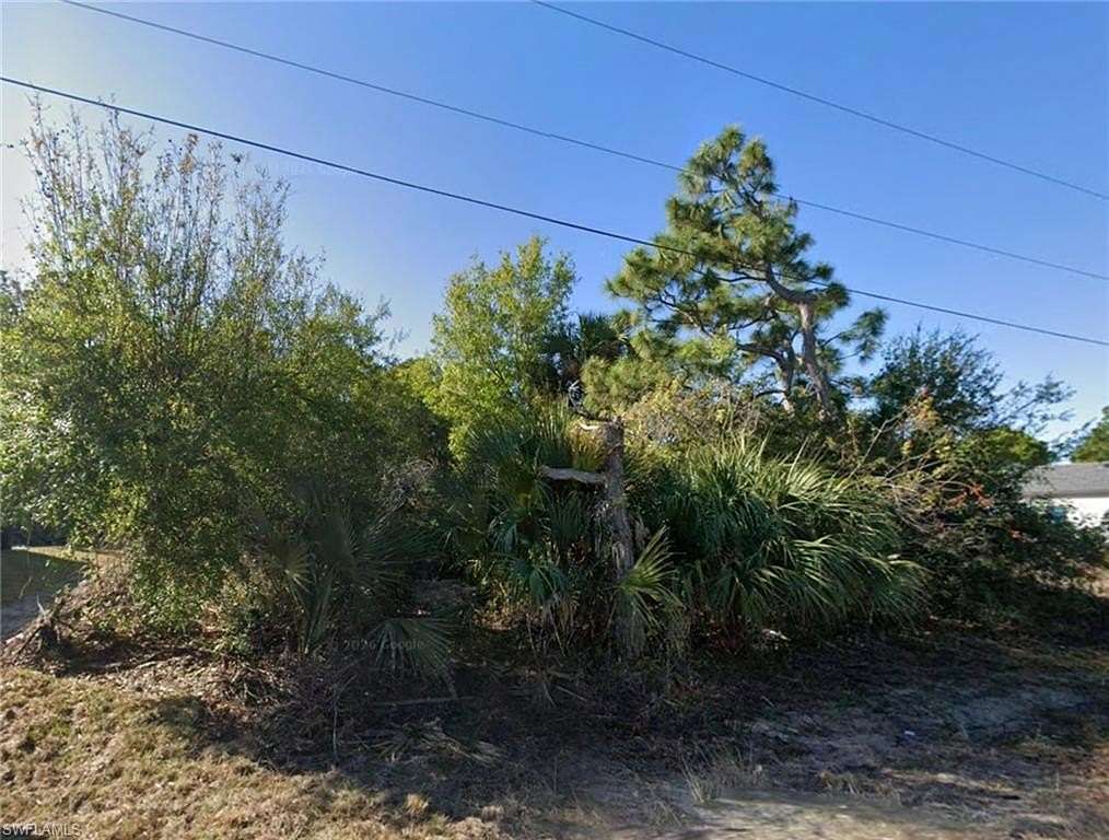 0.25 Acres of Residential Land for Sale in Lehigh Acres, Florida