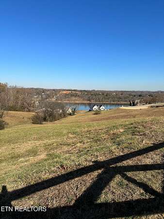 0.9 Acres of Residential Land for Sale in Loudon, Tennessee