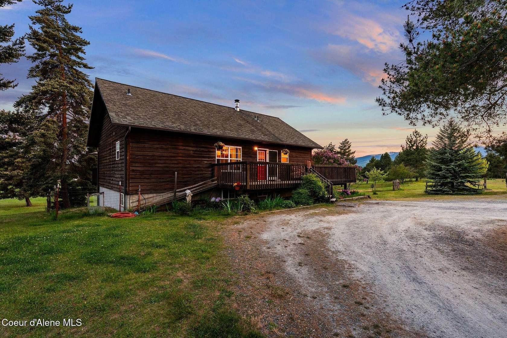 9.53 Acres of Land with Home for Sale in Sandpoint, Idaho