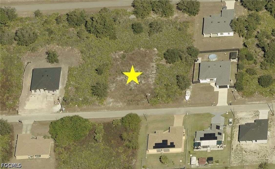 0.25 Acres of Residential Land for Sale in Lehigh Acres, Florida