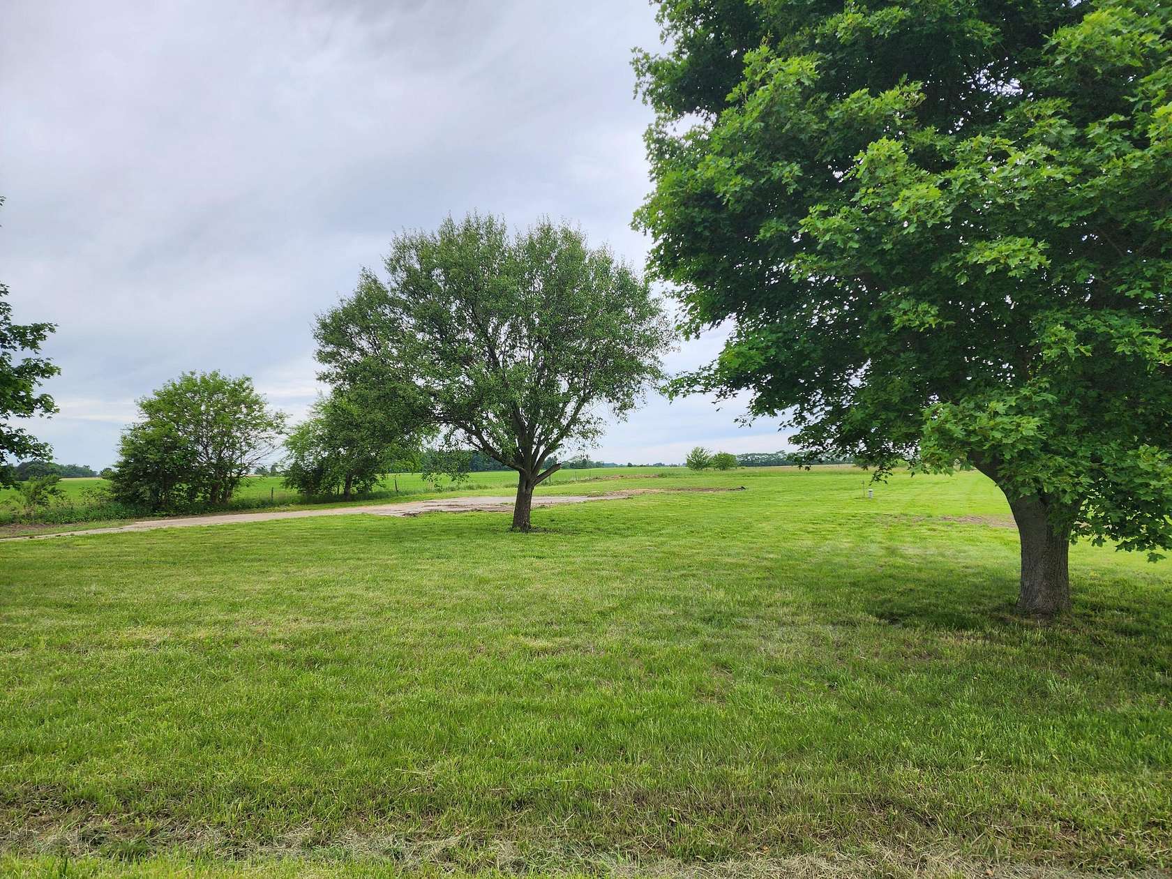 0.99 Acres of Residential Land for Sale in London, Ohio