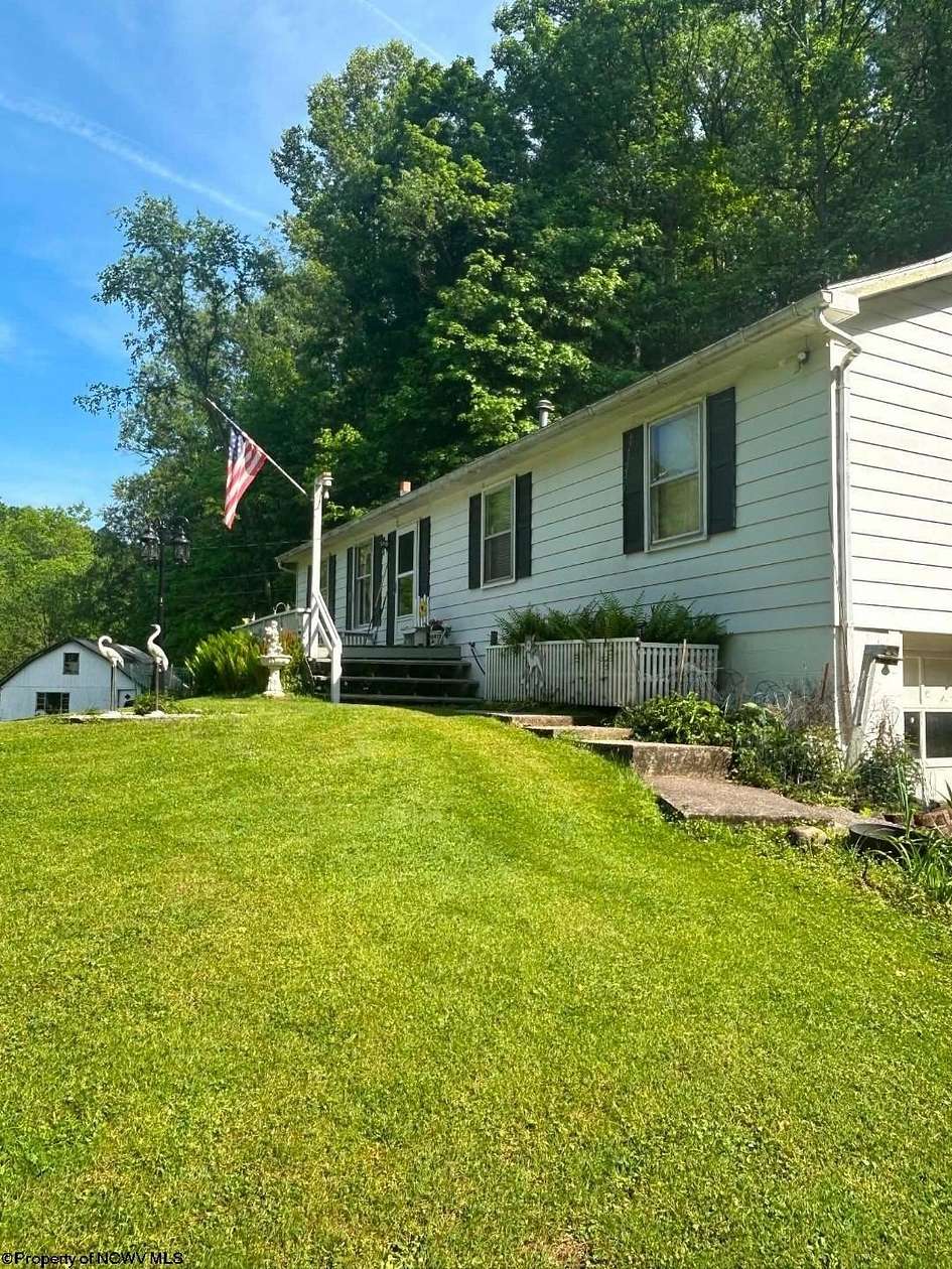 35 Acres of Recreational Land with Home for Sale in Buckhannon, West Virginia