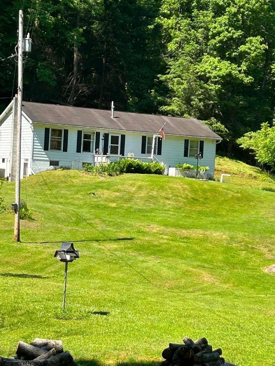 35 Acres of Recreational Land with Home for Sale in Buckhannon, West Virginia
