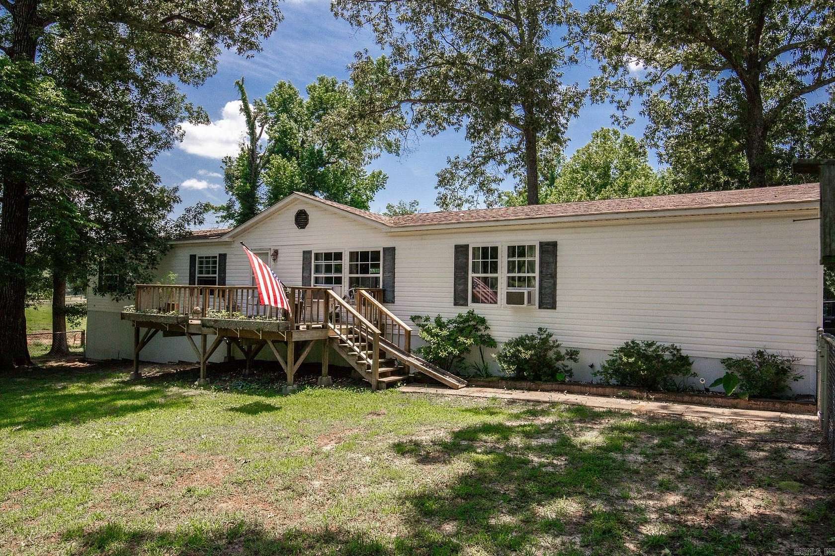 2.5 Acres of Land with Home for Sale in Little Rock, Arkansas