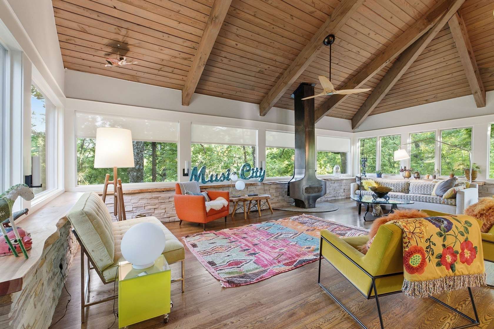 4.58 Acres of Land with Home for Sale in Nashville, Tennessee