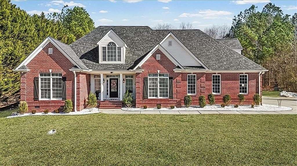 1.85 Acres of Land with Home for Sale in Kingston, Georgia