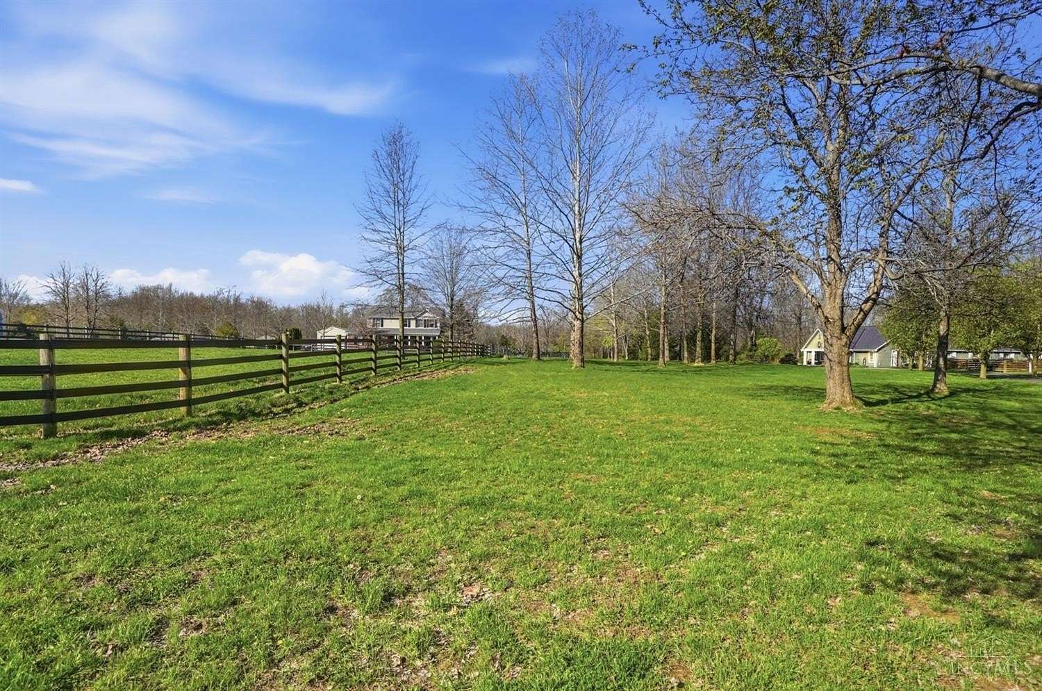 8.87 Acres of Residential Land for Sale in Harlan Township, Ohio