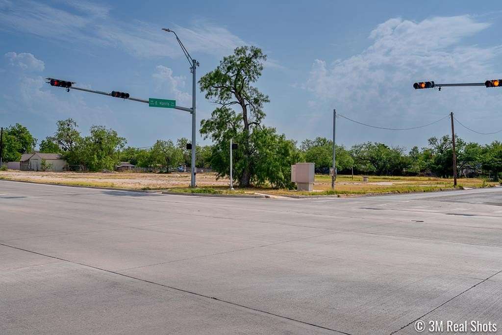 0.87 Acres of Commercial Land for Sale in San Angelo, Texas