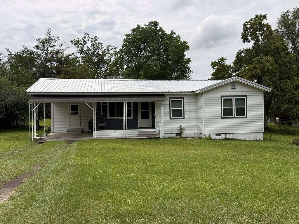 2 Acres of Land with Home for Sale in Douglas, Georgia