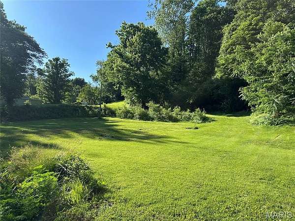 1.26 Acres of Residential Land for Sale in Belleville, Illinois