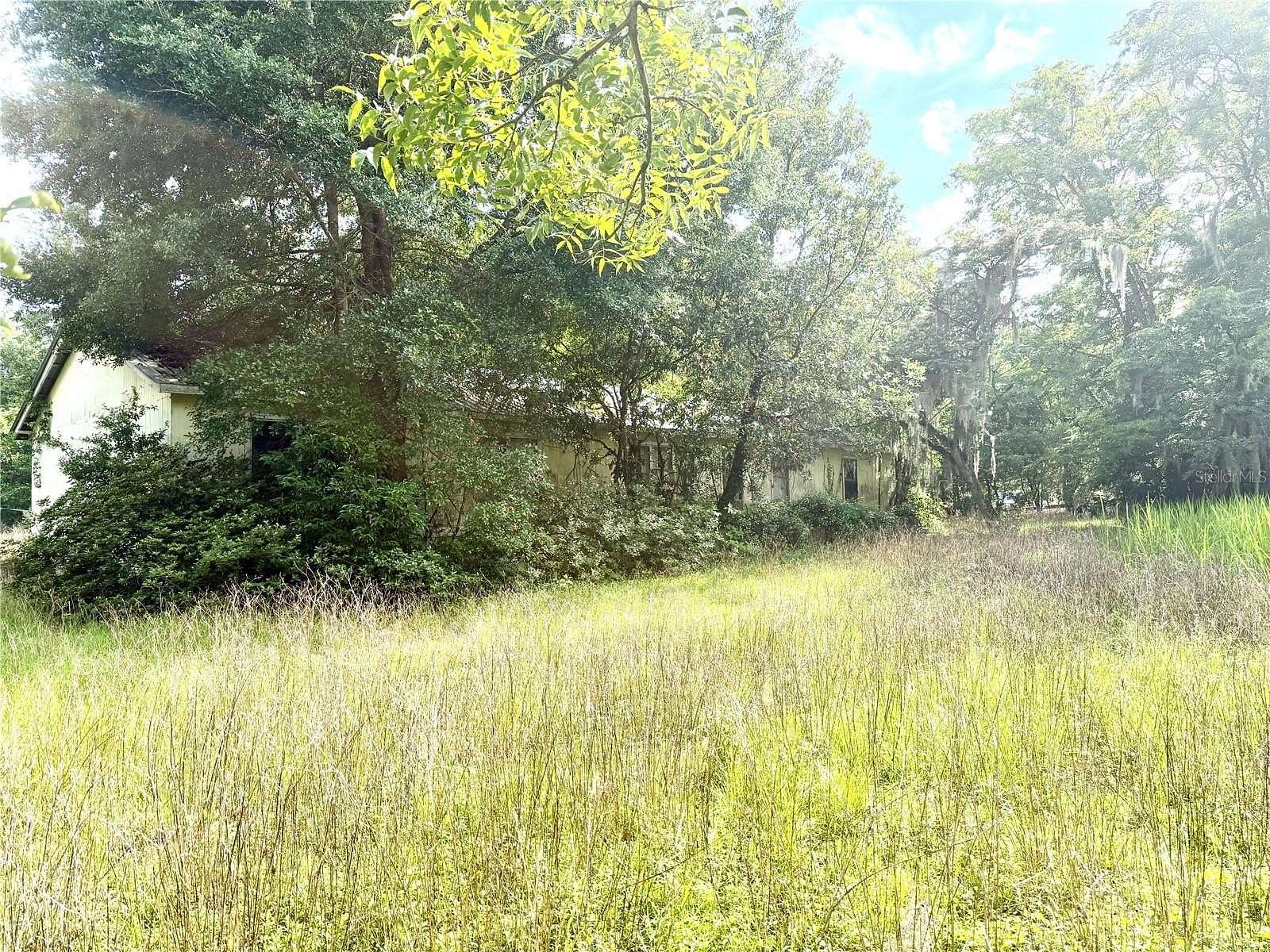2.53 Acres of Land with Home for Sale in Ocala, Florida