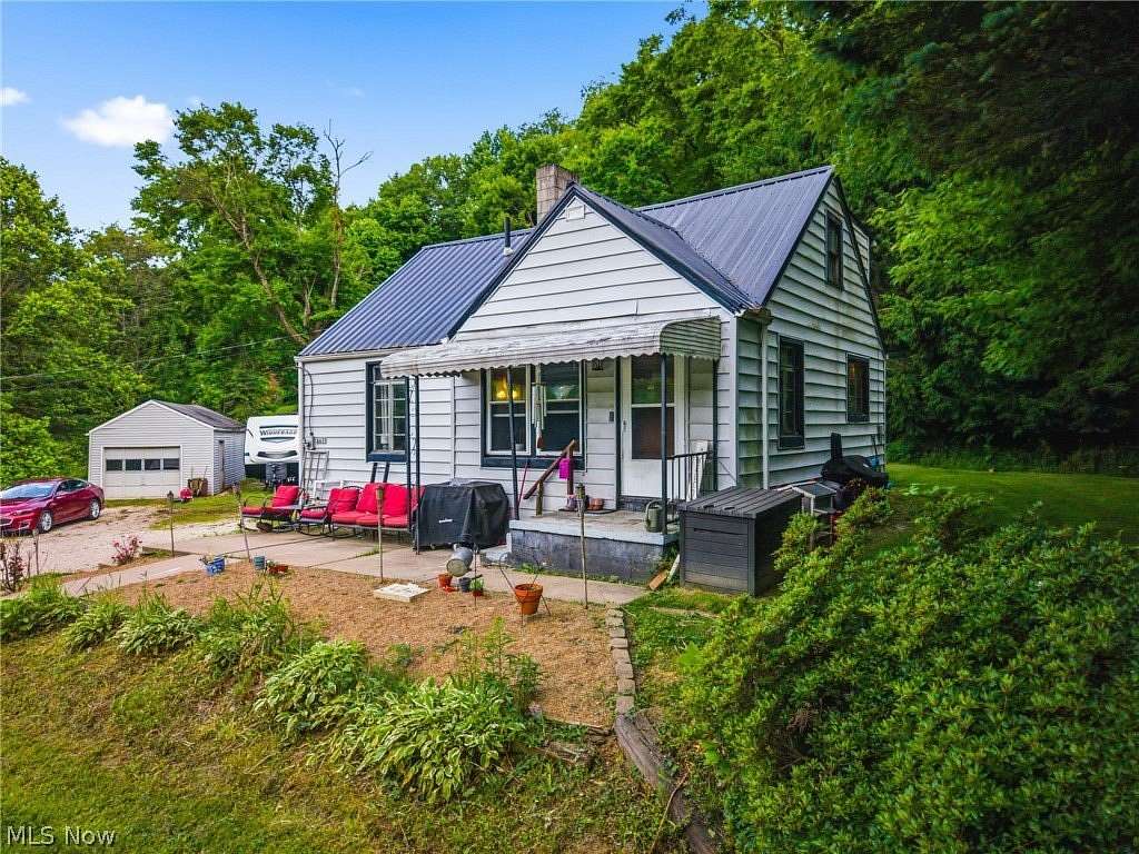 4.1 Acres of Land with Home for Sale in East Sparta, Ohio
