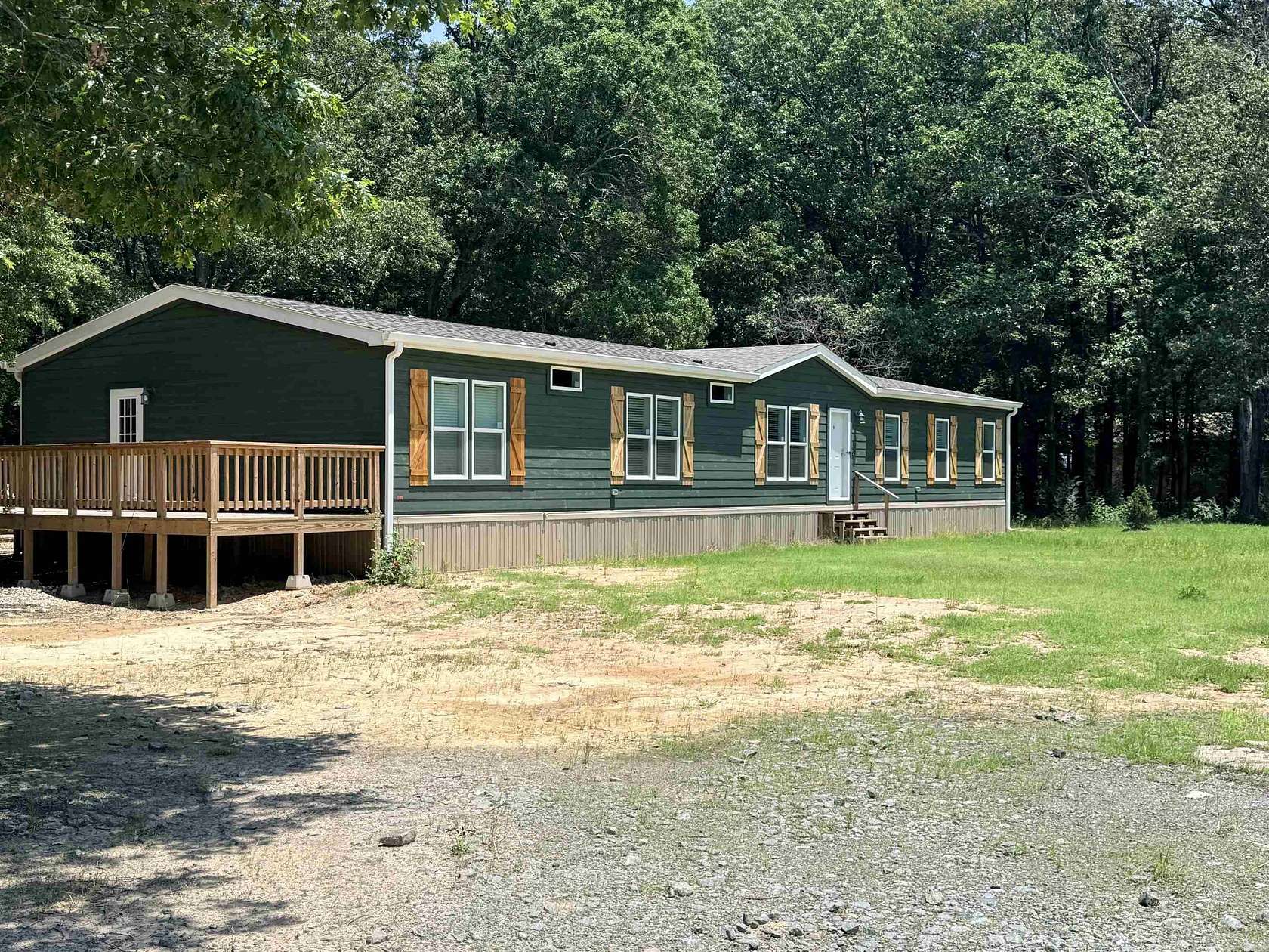 12.6 Acres of Recreational Land with Home for Sale in Stuttgart, Arkansas