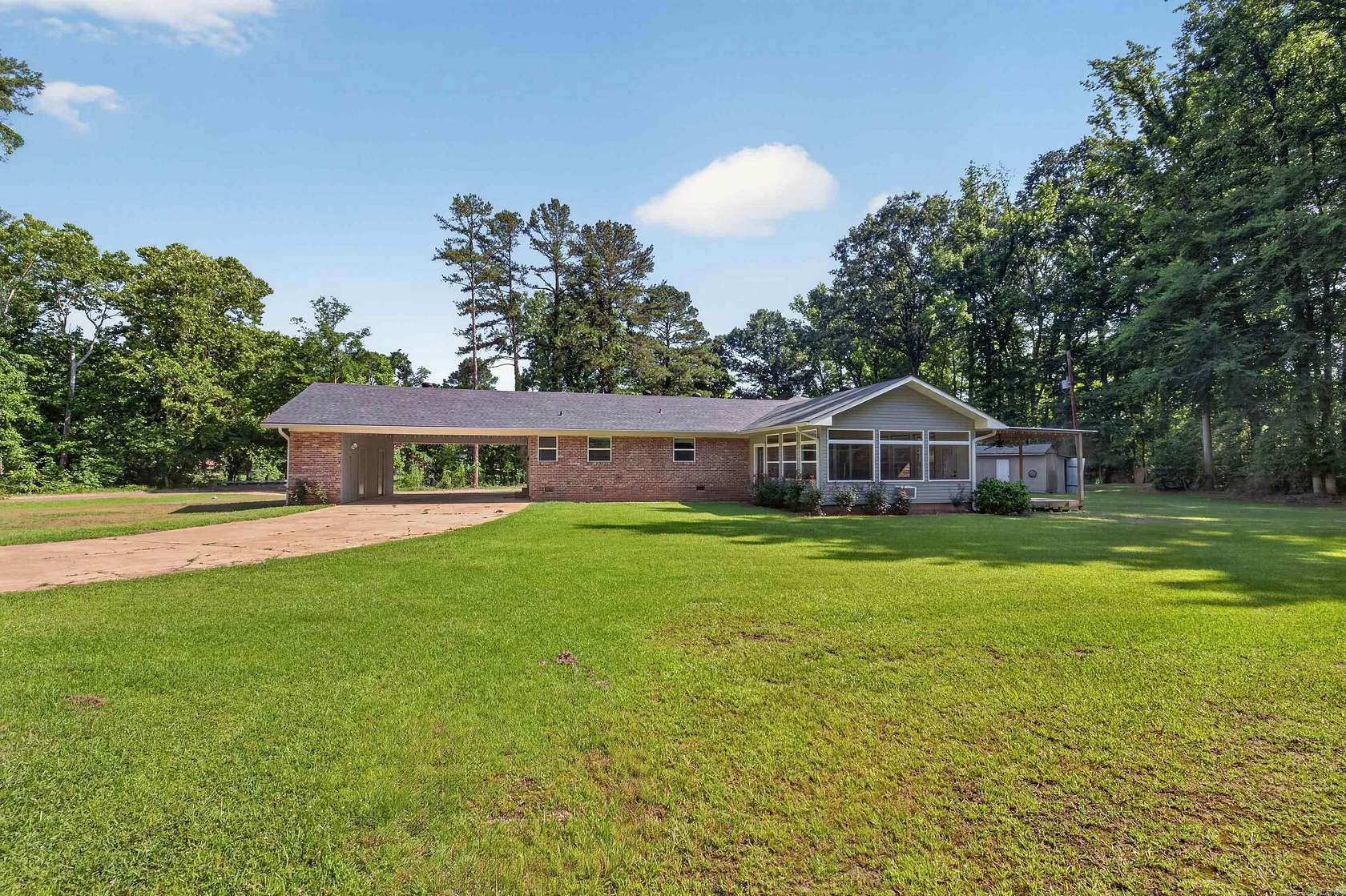 1.63 Acres of Land with Home for Sale in Arkadelphia, Arkansas