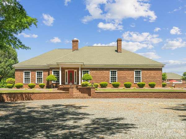 21.5 Acres of Recreational Land with Home for Sale in Wingate, North Carolina