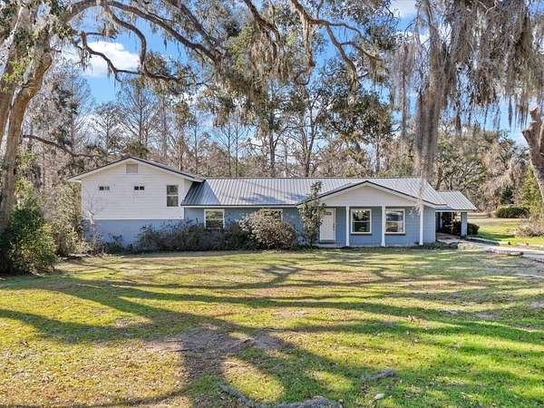 8.63 Acres of Land with Home for Sale in Madison, Florida