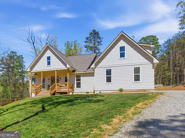 17.5 Acres of Land with Home for Sale in Demorest, Georgia