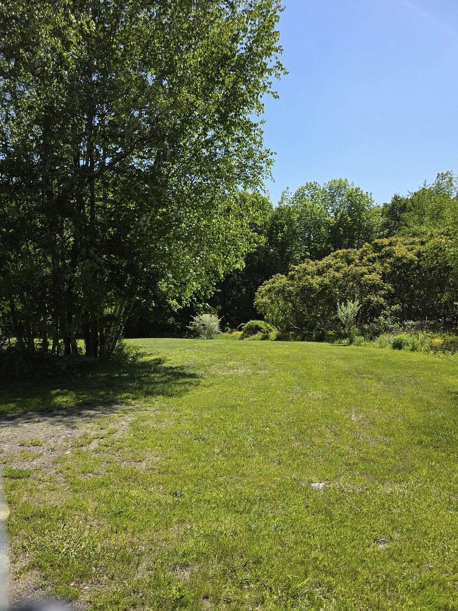 2.52 Acres of Residential Land for Sale in Sidney, Maine