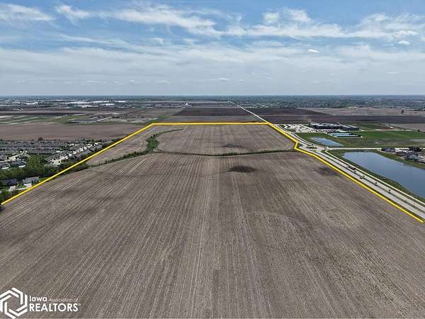 85.6 Acres of Agricultural Land for Sale in Grimes, Iowa