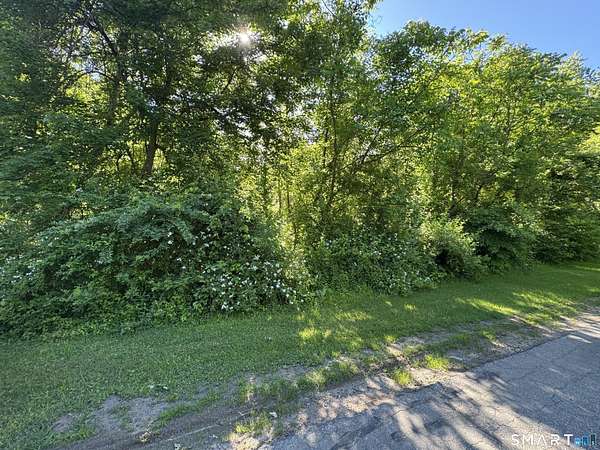 5 Acres of Residential Land for Sale in Chester, Connecticut