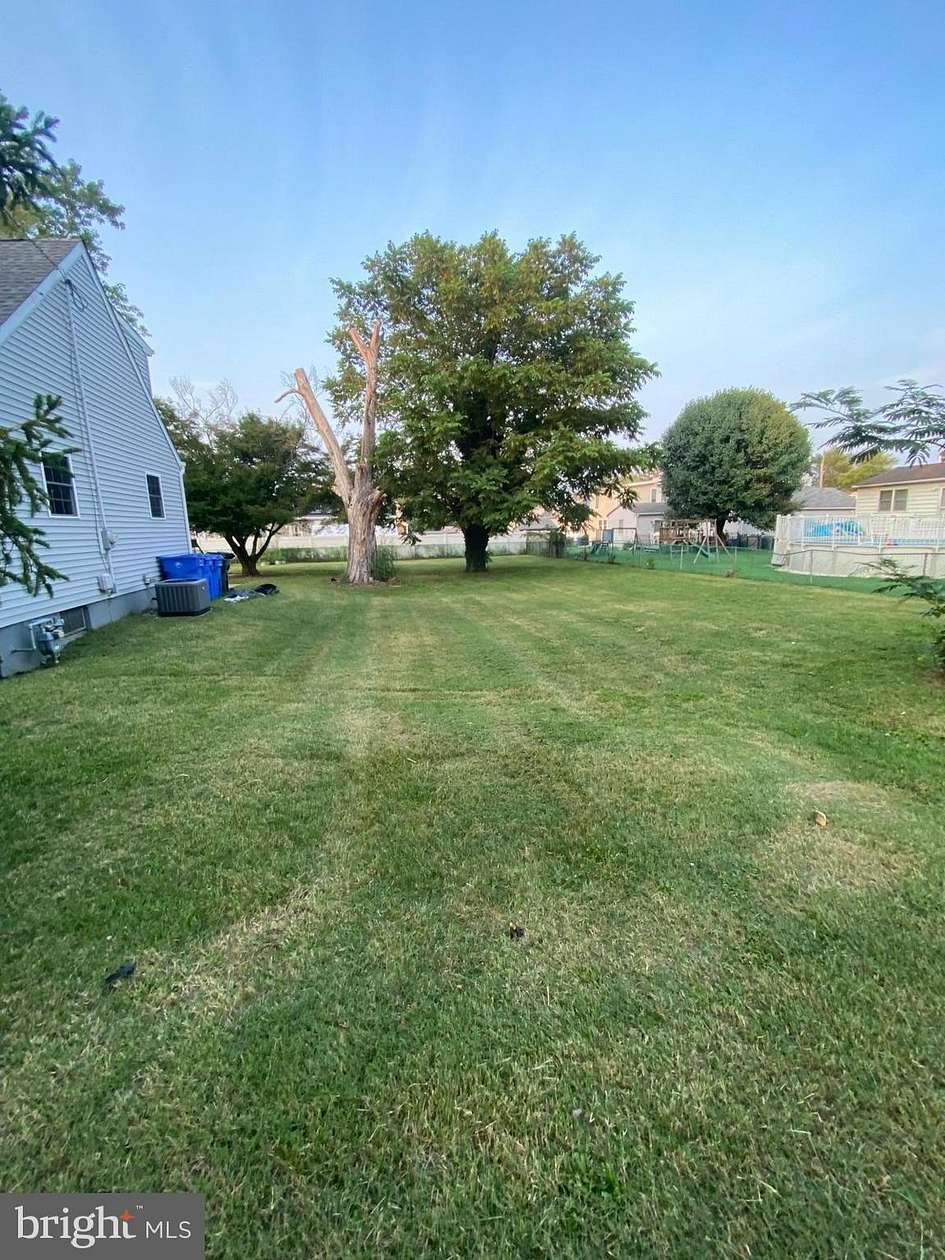 0.14 Acres of Residential Land for Sale in Burlington, New Jersey