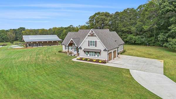 16.2 Acres of Land with Home for Sale in Carrollton, Georgia