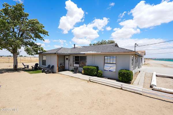 2.52 Acres of Land with Home for Sale in Palmdale, California