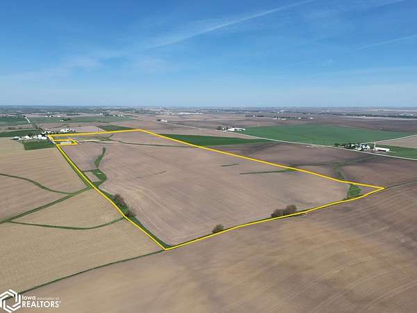 116 Acres of Agricultural Land for Sale in Blairstown, Iowa