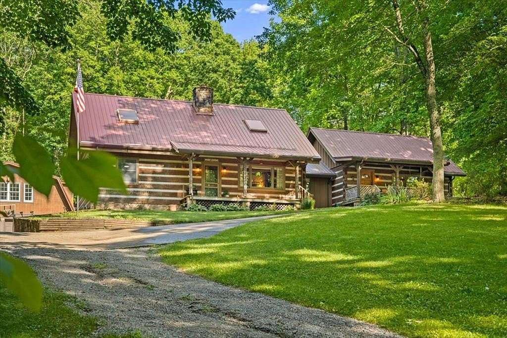 9 Acres of Land with Home for Sale in North Tazewell, Virginia