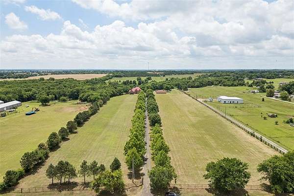 12.1 Acres of Land with Home for Sale in Washington, Oklahoma