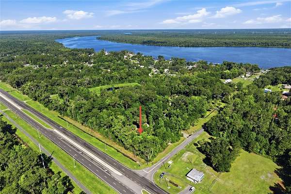 1.13 Acres of Residential Land for Sale in San Mateo, Florida