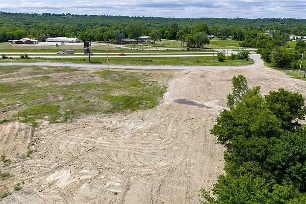 2 Acres of Commercial Land for Sale in Henryetta, Oklahoma