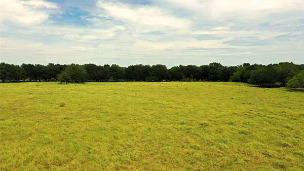 613 Acres of Land for Sale in Frost, Texas