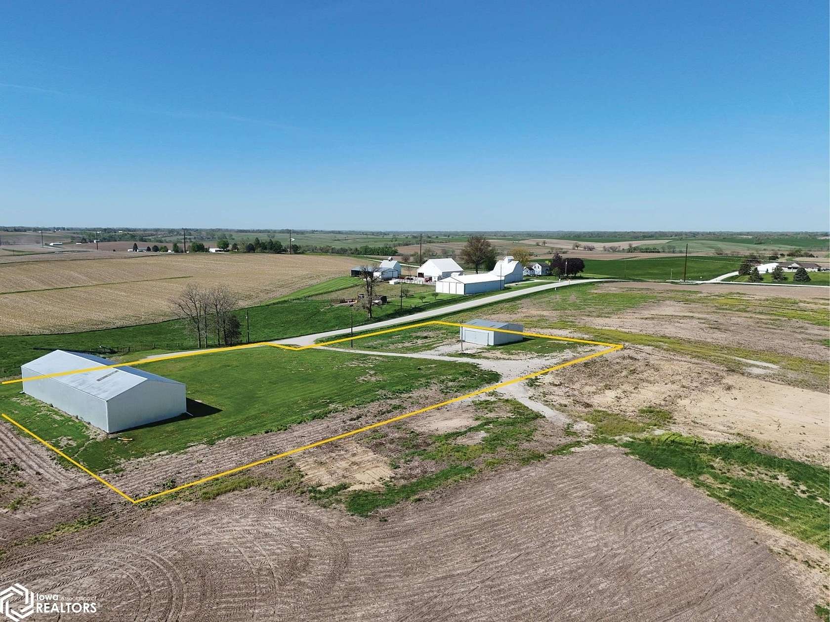1.5 Acres of Residential Land for Sale in Blairstown, Iowa