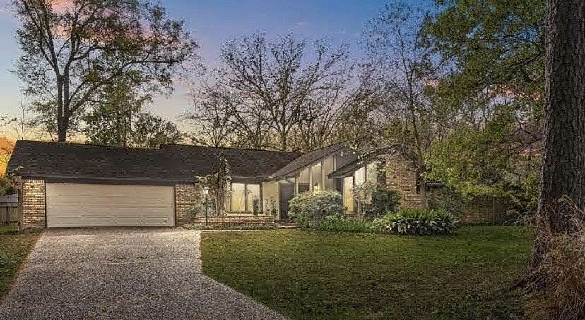 2 Acres of Land with Home for Sale in Shreveport, Louisiana