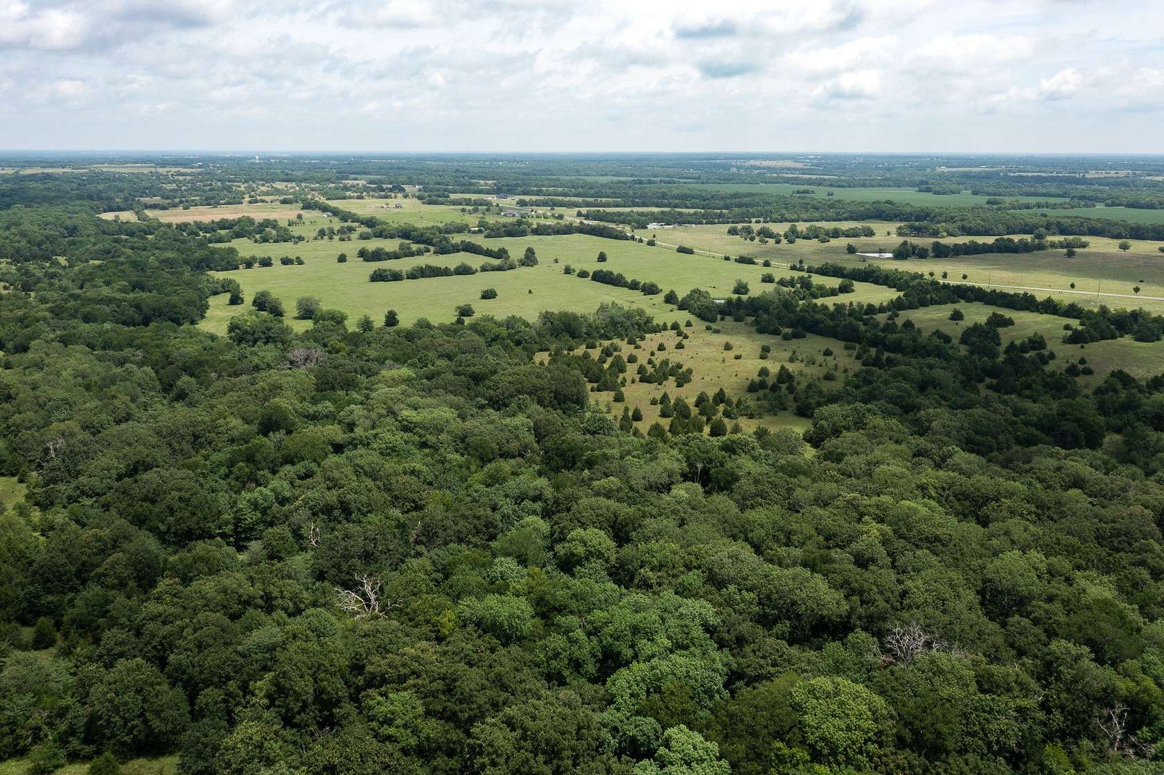 175 Acres of Agricultural & Residential Land for Sale in Campbell, Texas