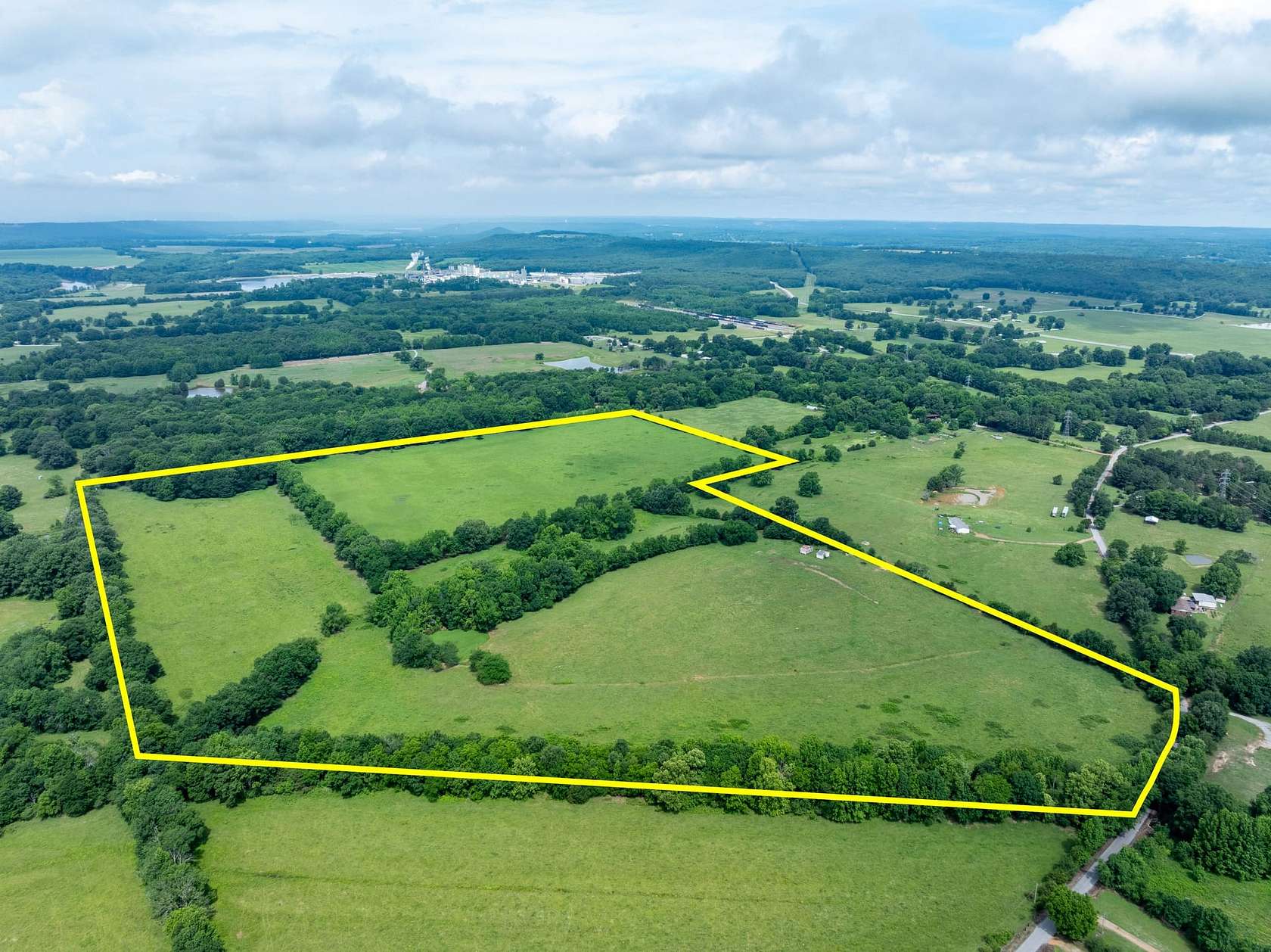 75 Acres of Land for Sale in Batesville, Arkansas
