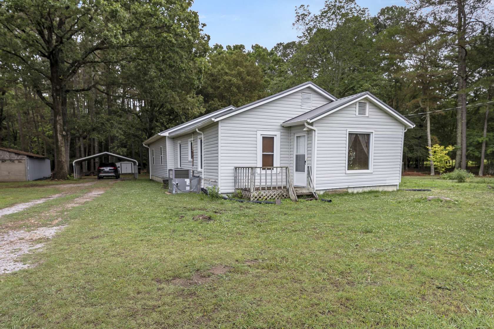 4.28 Acres of Land with Home for Sale in Estill Springs, Tennessee