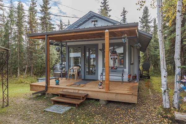 2.45 Acres of Land with Home for Sale in Fairbanks, Alaska