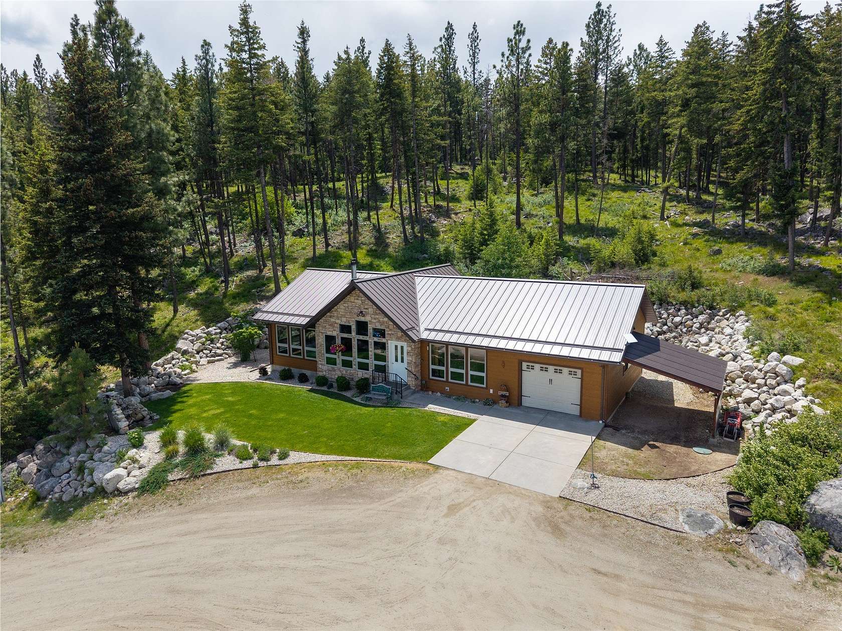 5.25 Acres of Land with Home for Sale in Victor, Montana