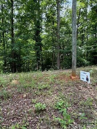 1 Acre of Residential Land for Sale in Lake Lure, North Carolina