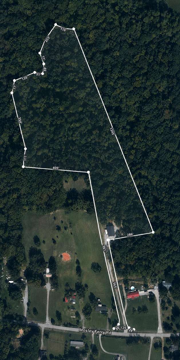 12.1 Acres of Land with Home for Sale in Chapmansboro, Tennessee