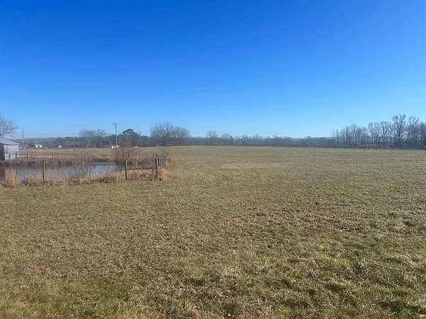 4.8 Acres of Residential Land for Sale in Belvidere, Tennessee